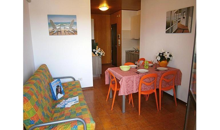 Condominio Quadrangolo-Gemini Bibione Eksteriør billede
