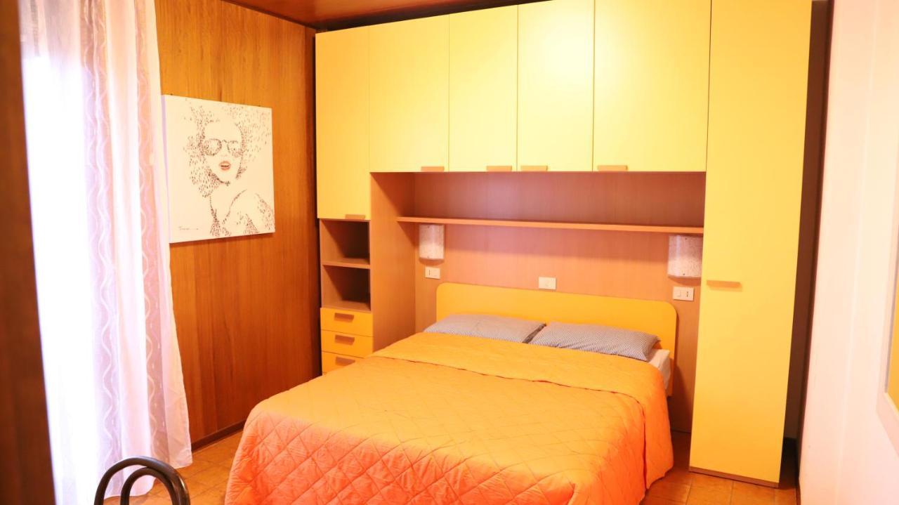 Condominio Quadrangolo-Gemini Bibione Eksteriør billede